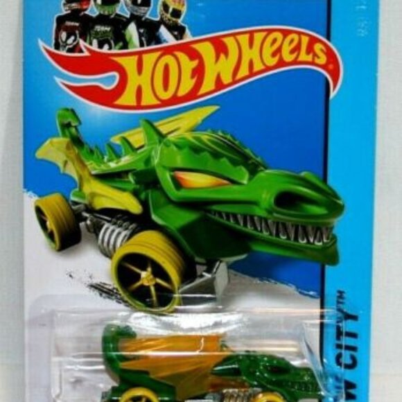 2014 Hot Wheels HW City Dragon Blaster Green W/ Yellow Wings - Picture 1 of 7